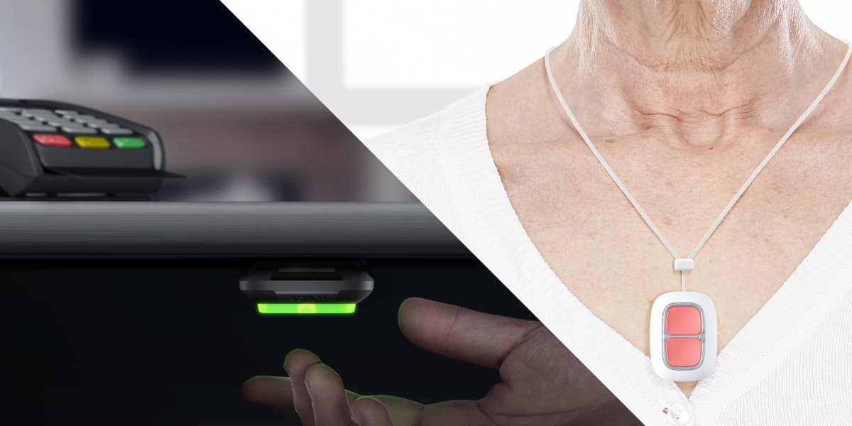 κουμπί πανικού, διπλό κουμπί πανικού